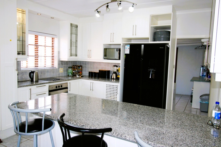 4 Bedroom Property for Sale in Gonubie Eastern Cape